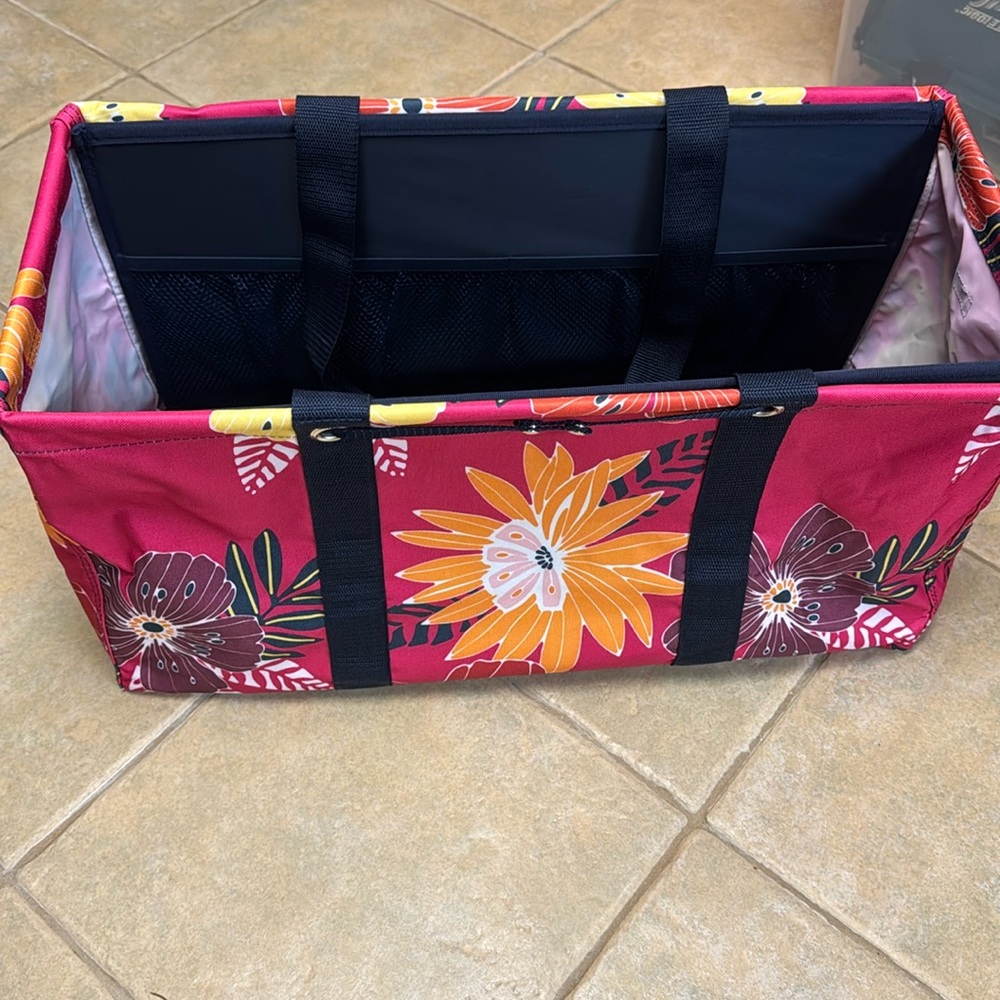 Thirty One large utility tote with insert and top-a-tote